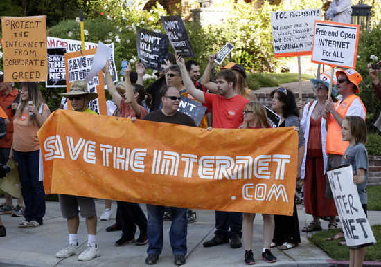 Photo of Net Neutrality protesters