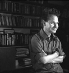 Photo of Peter Sellars.