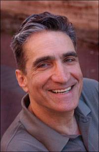 Photo of Robert Pinsky.