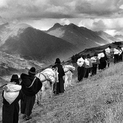 Ecuadorian Women Photo